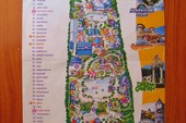 Карта DreamWorld на тайском со старым расположением аттракционов